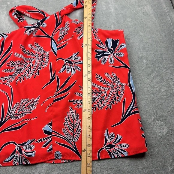 Banana Republic Twist Neck Halter Top - Picture 4 of 6